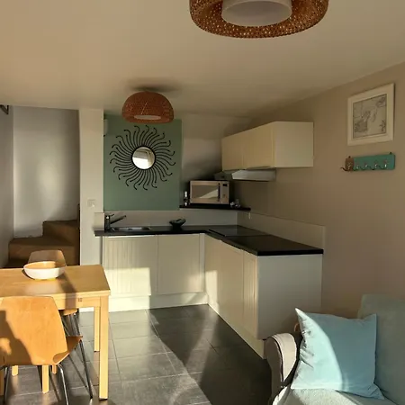 Hébergement de vacances Denise Petit *