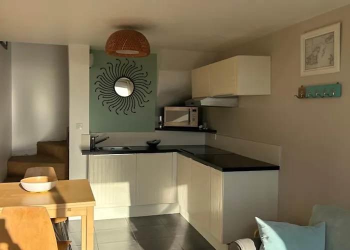 Hébergement de vacances Denise Petit *